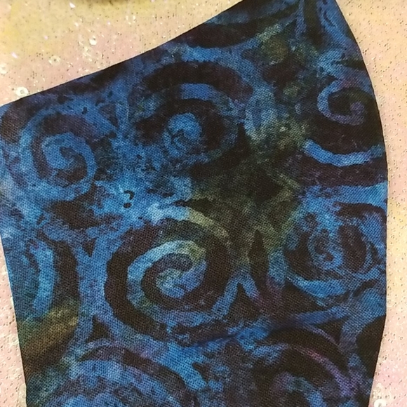 💖SALE💖 Midnight Blue Swirls Soft Face Mask - Picture 3 of 7